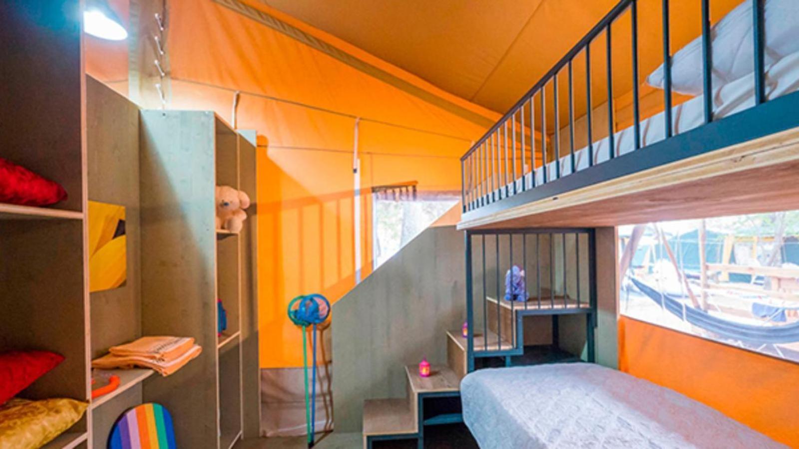 Eurocamp Tents At Campsite Val Saline Hotel Ровин Екстериор снимка